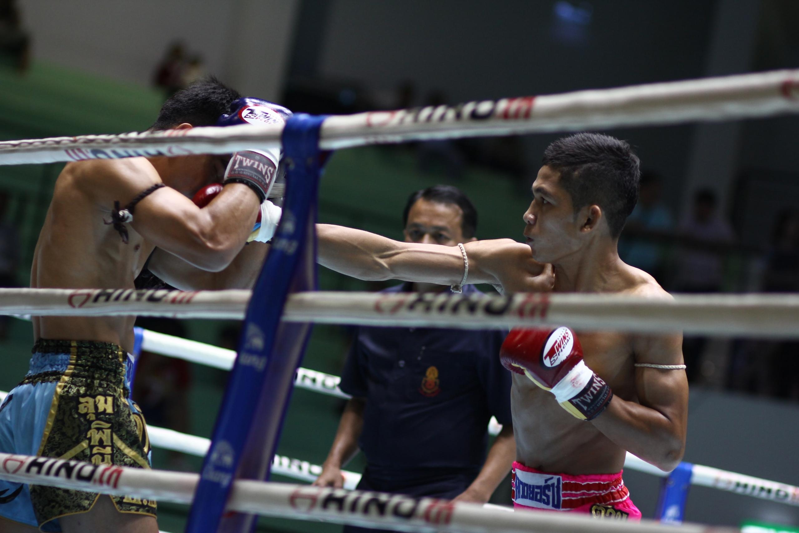 Kickboksers in ring