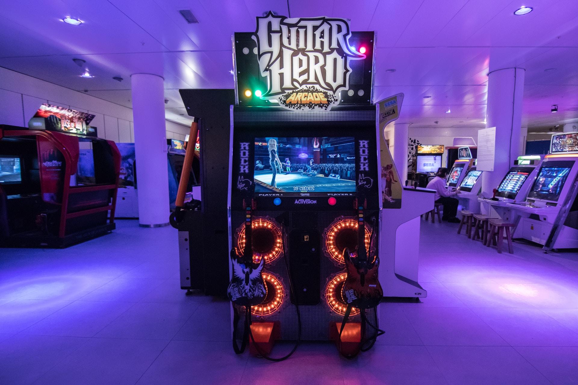 Guitar hero arcade spel