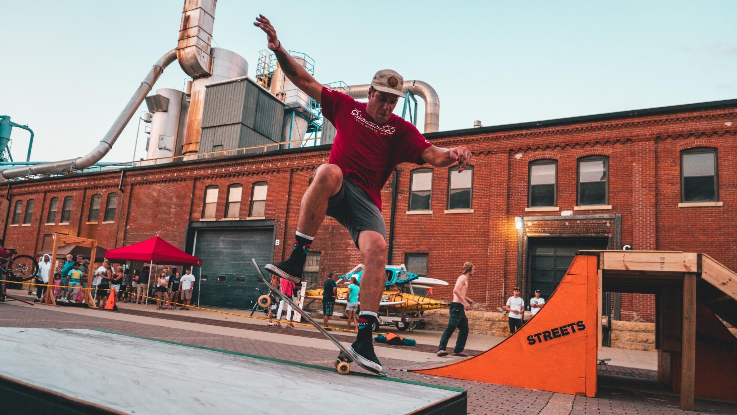 Skater in Skate park