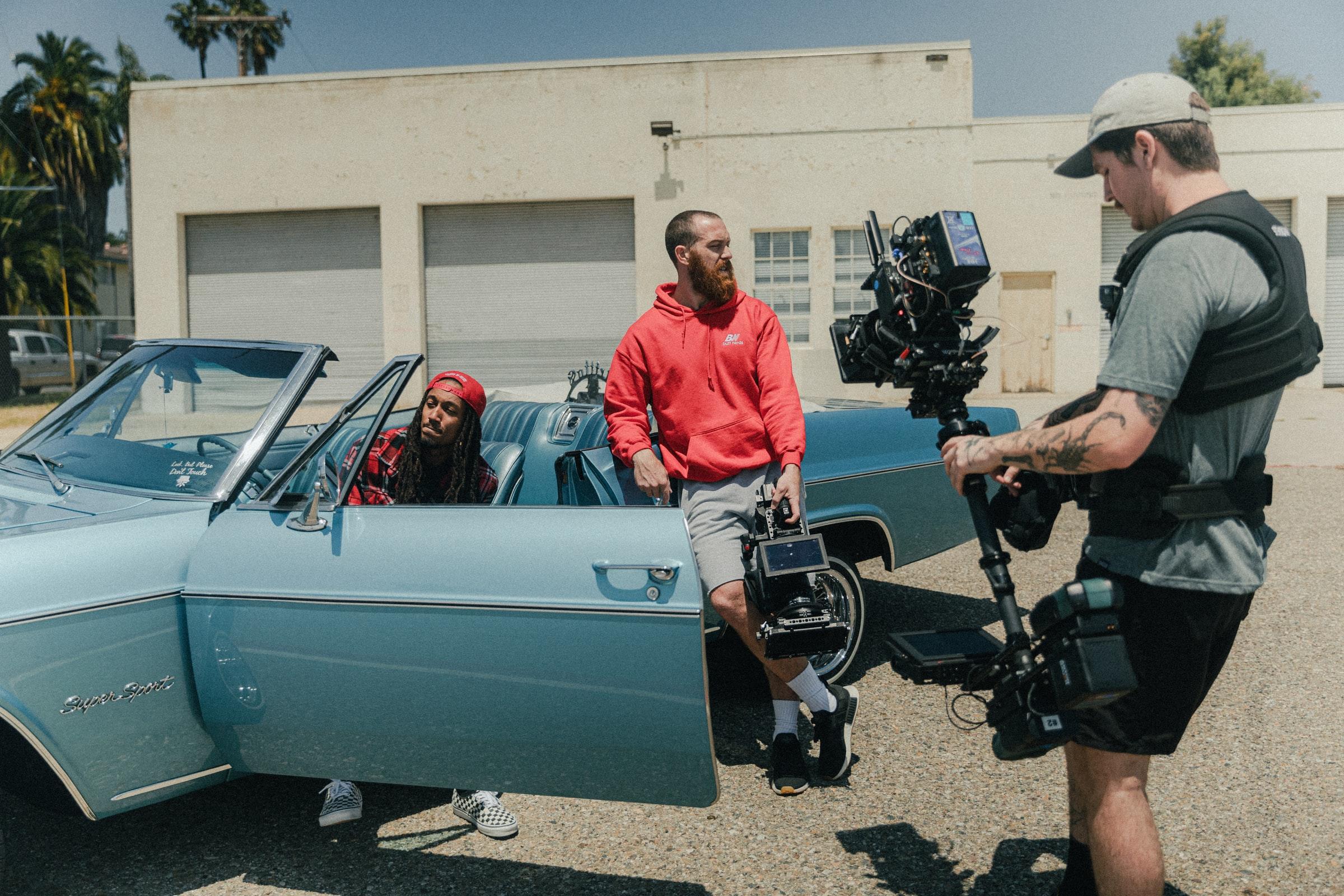 Film opnames met auto