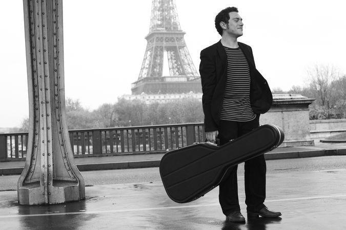 Comment apprendre la guitare à Paris ?