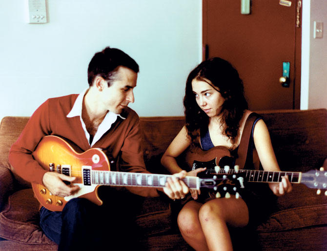 Prendre des cours de guitare est s'en doute la meilleure méthode pour apprendre la guitare.