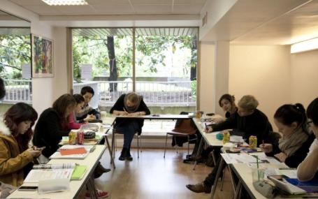 Comment apprendre le français à Paris ?