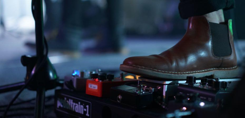 Les conseils de guitariste pour régler votre guitare électrique.
