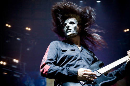 Existe-t-il une technique pour jouer facilement du métal à la guitare électrique ?
