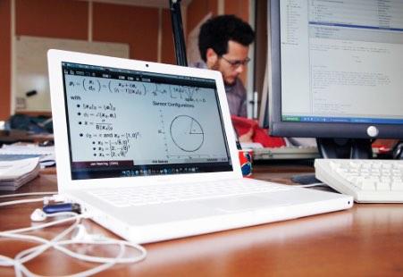 Quel est le travail des chercheurs en mathématiques ? Comment arrivent-t-ils à faire évoluer la recherche ?