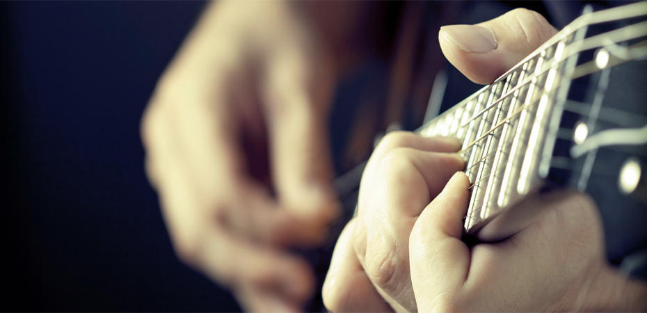 Quels impacts la pratique de la guitare peut-elle avoir sur nous ?