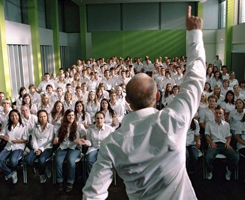 Les films en langue de Goethe sont un extrodinaire support pour progresser en allemand.