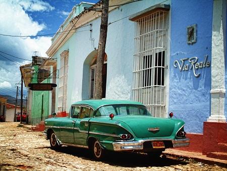 Puis-je faire une séjour linguistique à Cuba ?