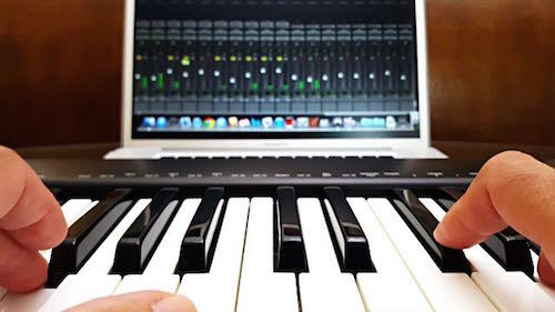 Quels sont les meilleurs outils pour composer des musiques de piano ?