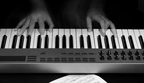 Comment créer des nouvelles chansons au piano ?