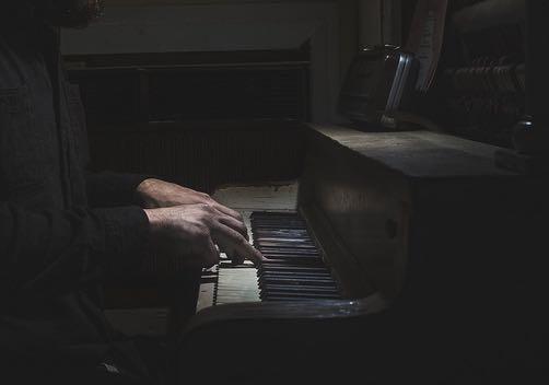 Comment trouver l'inspiration pour composer des morceaux au piano ?