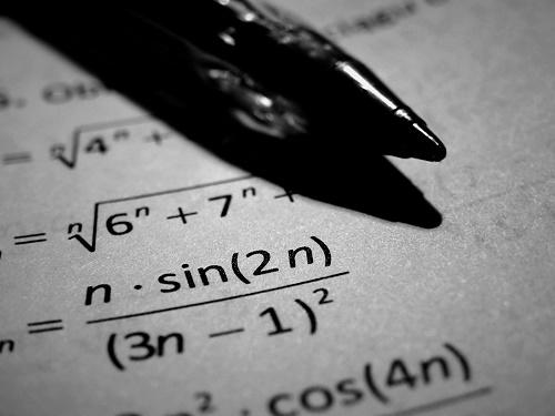 Puis-je prendre des cours à domicile après mes leçons à l'école ?
