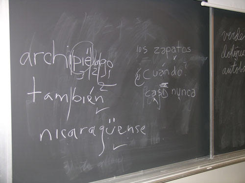 Est-il possible de se familiariser rapidement avec le vocabulaire espagnol ?