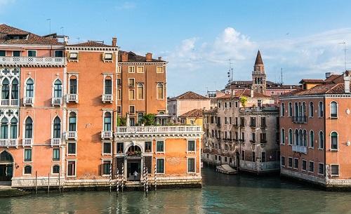 La mgnifique ville de Venise n'attend plus que vous !