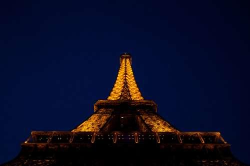 La réussite académique et scientique est un tremplin pour enseigner le français ou apprendre une langue telle que l'espagnol ou l'allemand.