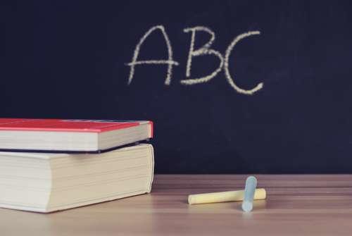 L'apprenant doit bien s'exprimer et améliorer ses compétences avec méthode.
