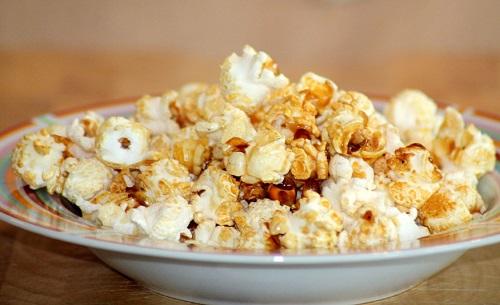 Comment les long-métrages et les séries peuvent vous aider à devenir bilingue ?