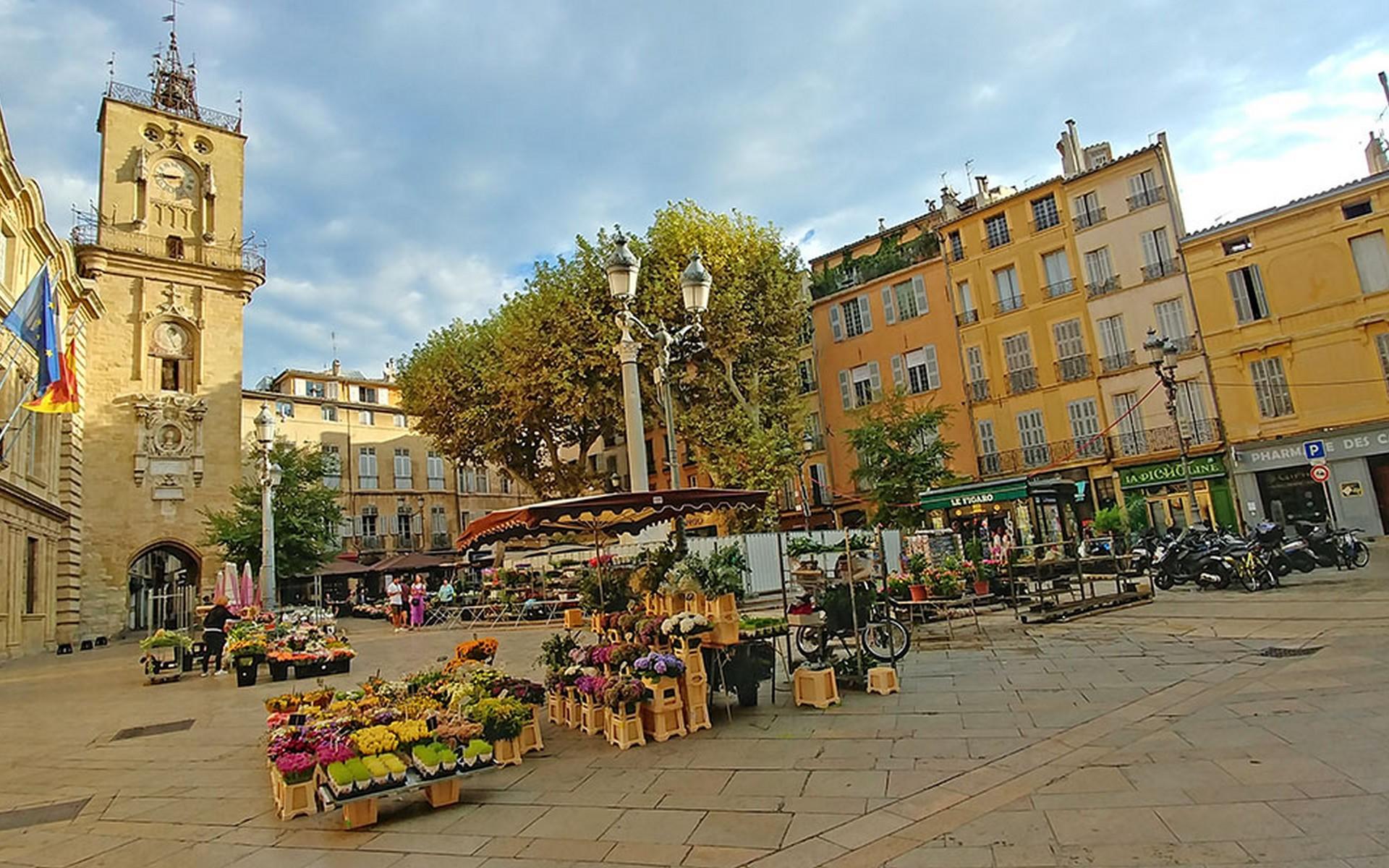 Où devenir cuisinier dans la capitale culturelle provençale ?