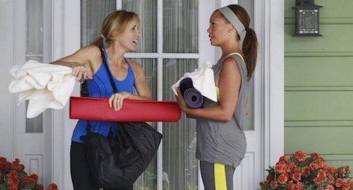 Comment une belle tenue de yoga peut vous motiver à vous rendre en école de yoga ?