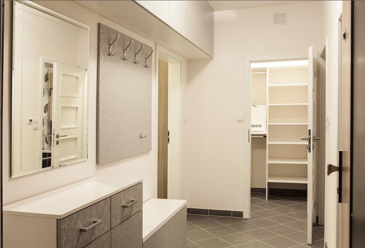 Après l'effort, le réconfort d'une bonne douche confortable dans un sanitaire privé : la classe !