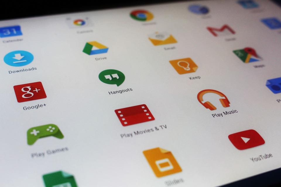 Web, applis, enregistreur, fiches de vocabulaire... Les supports sont nombreux pour apprendre à parler brésilien.