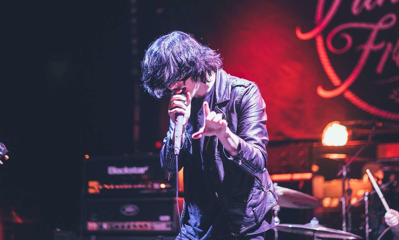 Comment prendre une leçon privée avec un musicien reconnu ?