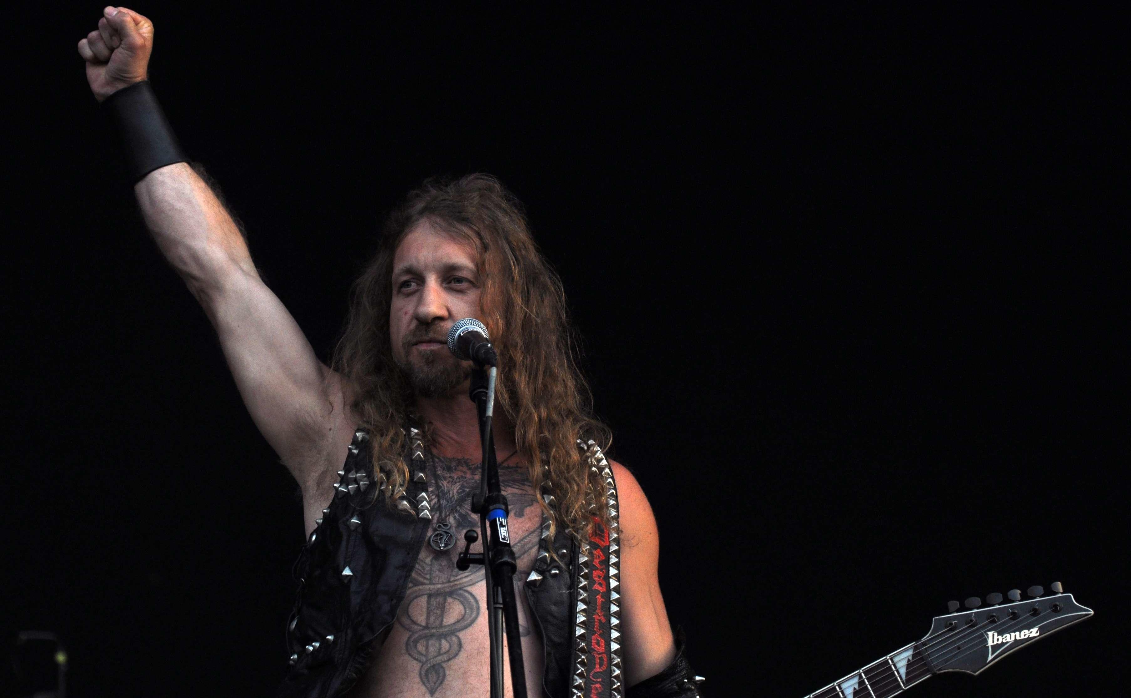 Comment engager un professeur de chant adapté à sa voix ?