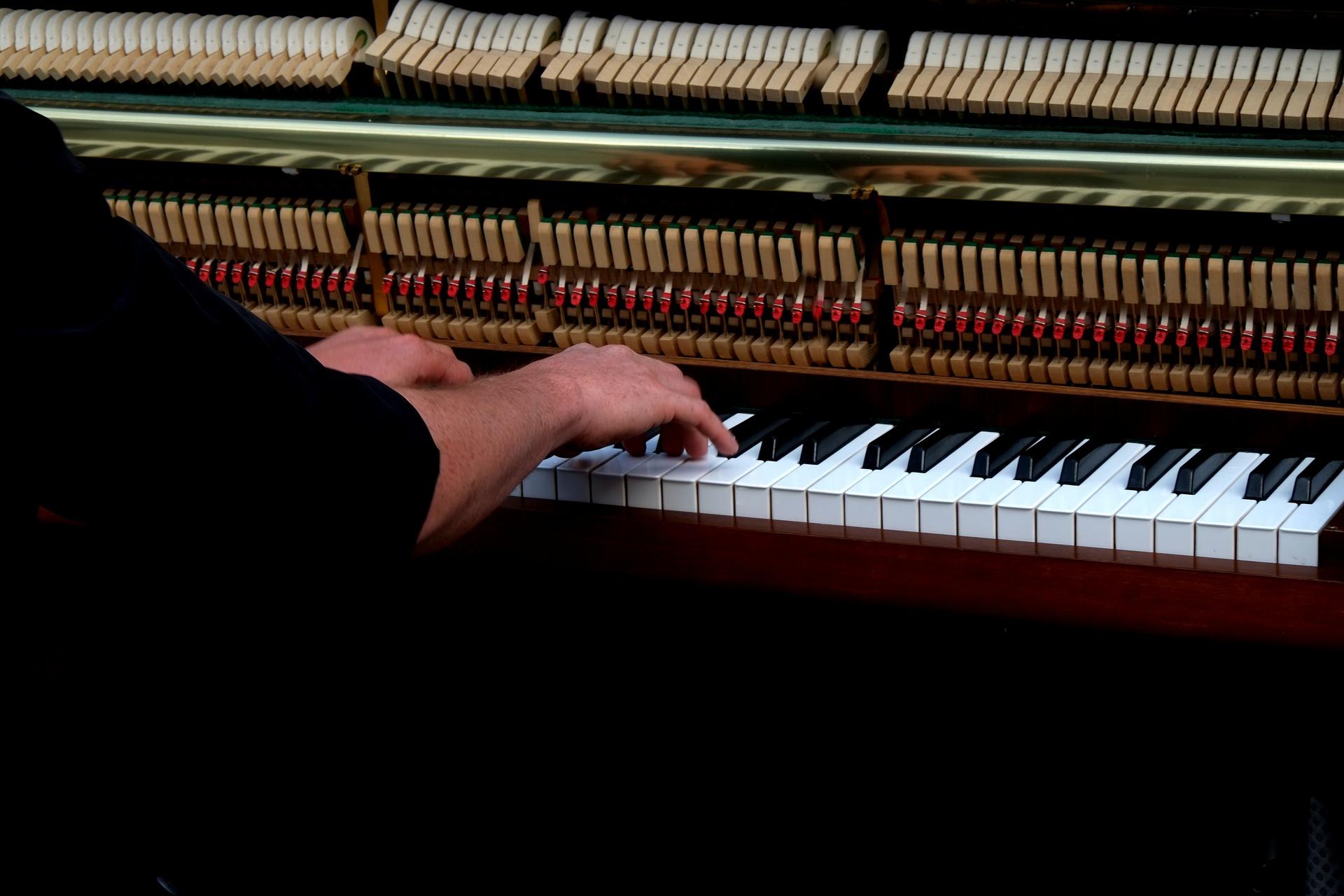 Un piano numérique n’a pas besoin d’être accordé une fois par an.