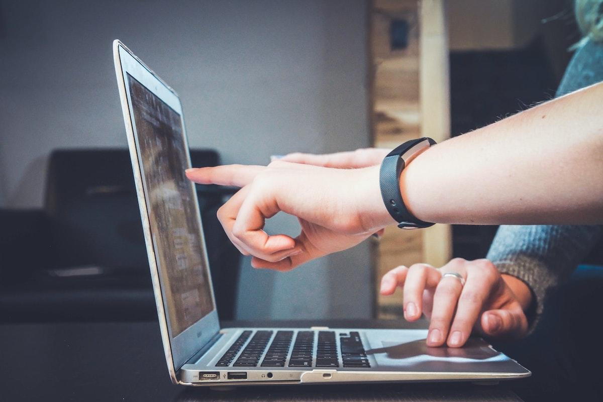 Comment progresser avec un ordinateur ? 