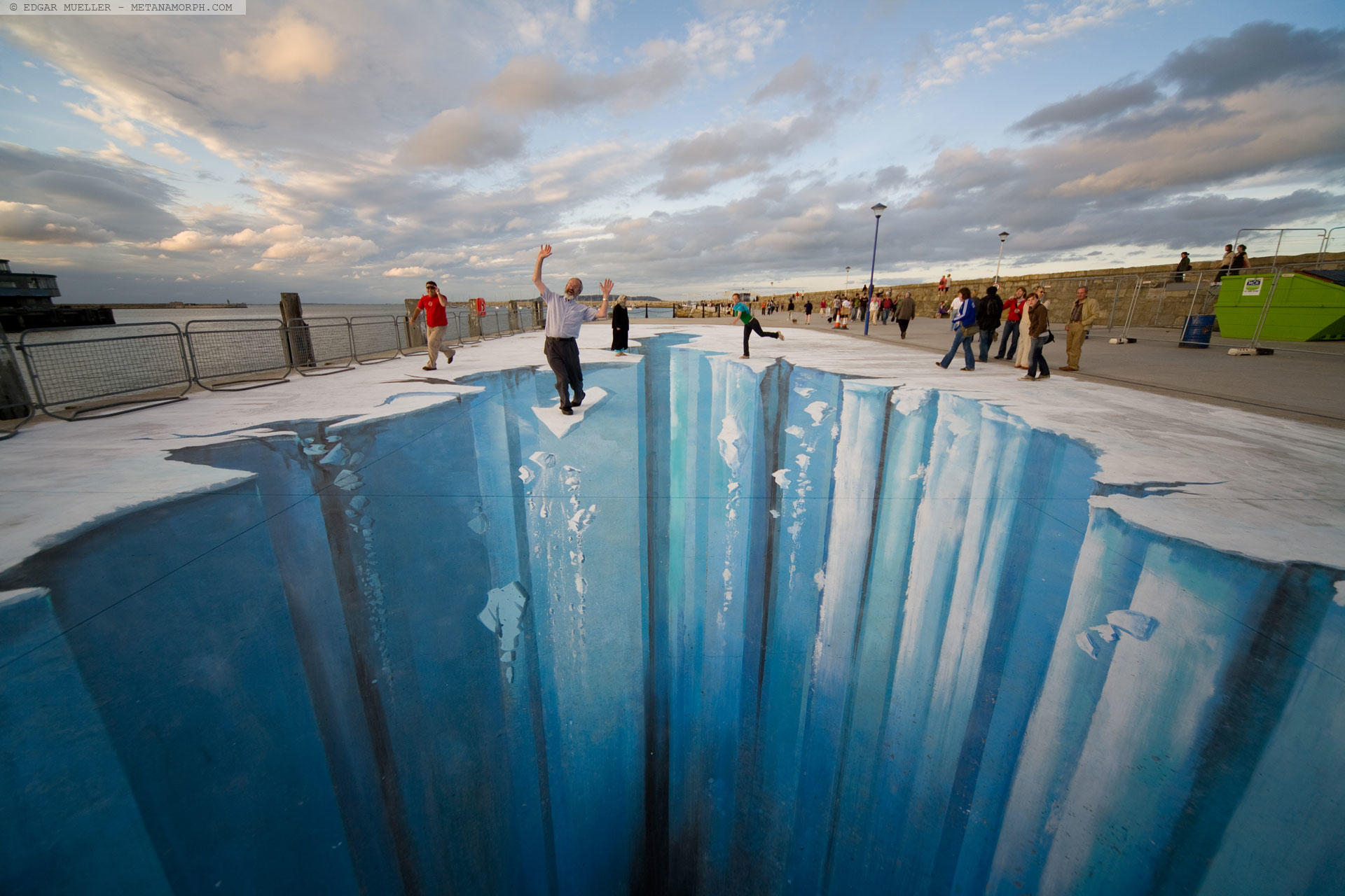 Edgar Mueller est un artiste mondialement connu pour ses dessins en 3D.