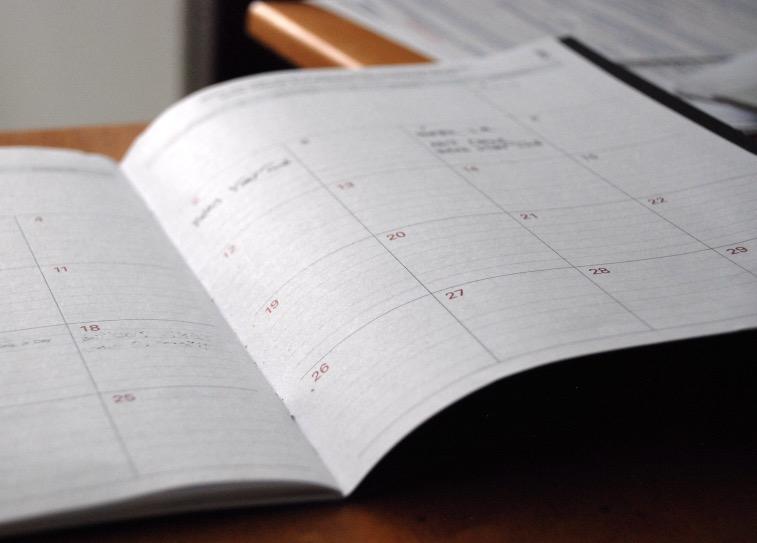 Les dates du calendrier peuvent être écrites de diverses façons en anglais et dépendent souvent d'écriture formelle ou informelle, de style personnel et si vous écrivez un anglais britannique ou américain