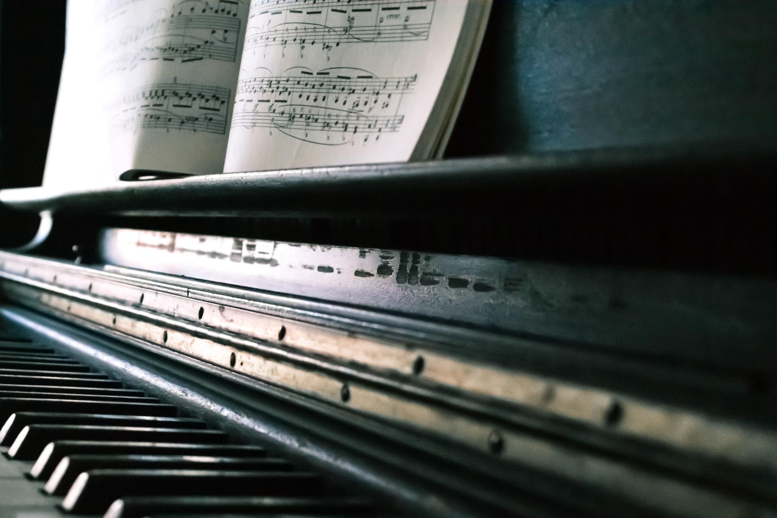 Comment apprendre le piano sur internet ?
