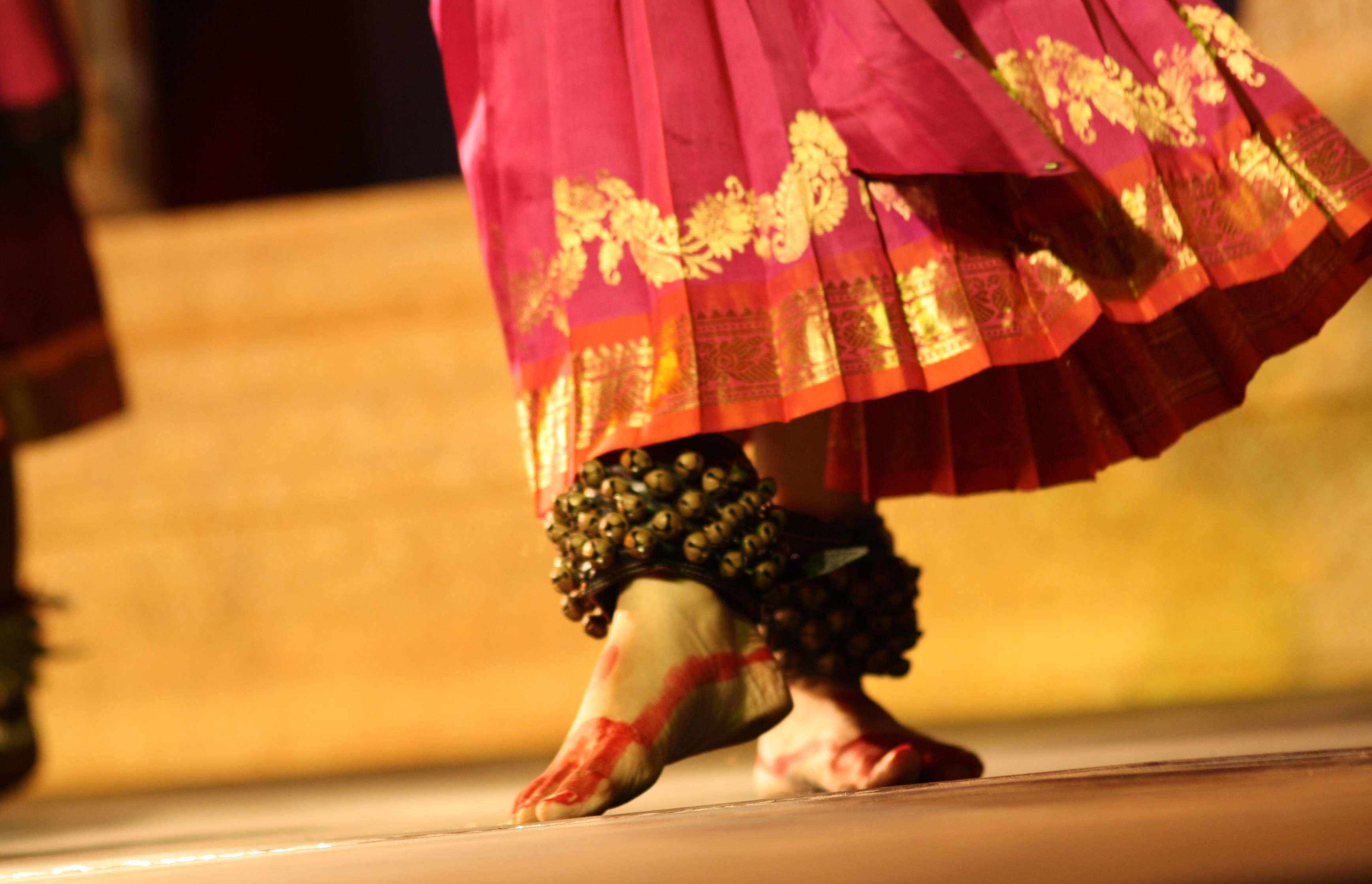 Comment s'améliorer en danses latines en autodidacte ?