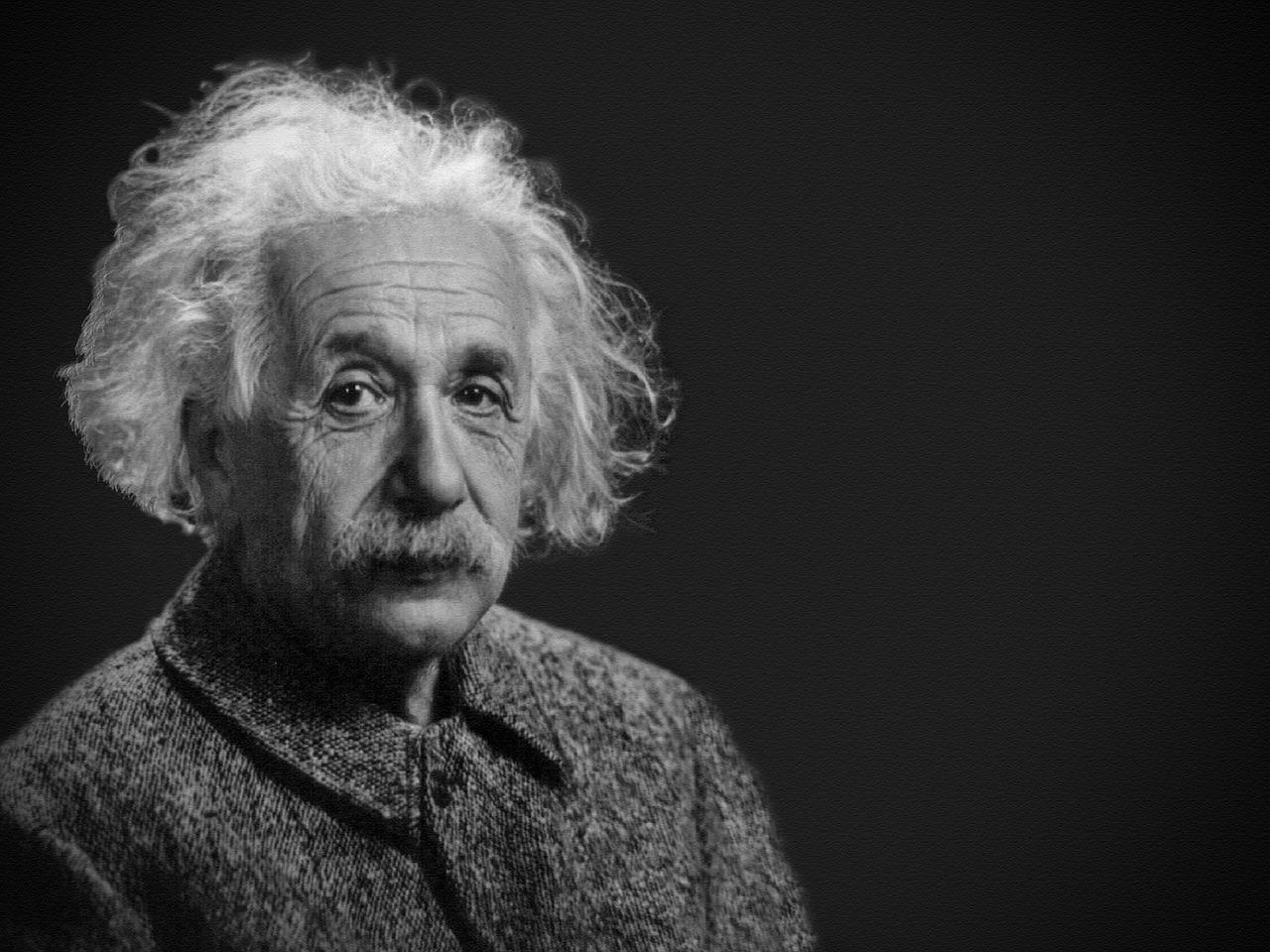 Einstein n'a plus qu'à bien se tenir si vous devenez un expert en informatique en plus des maths, non ?