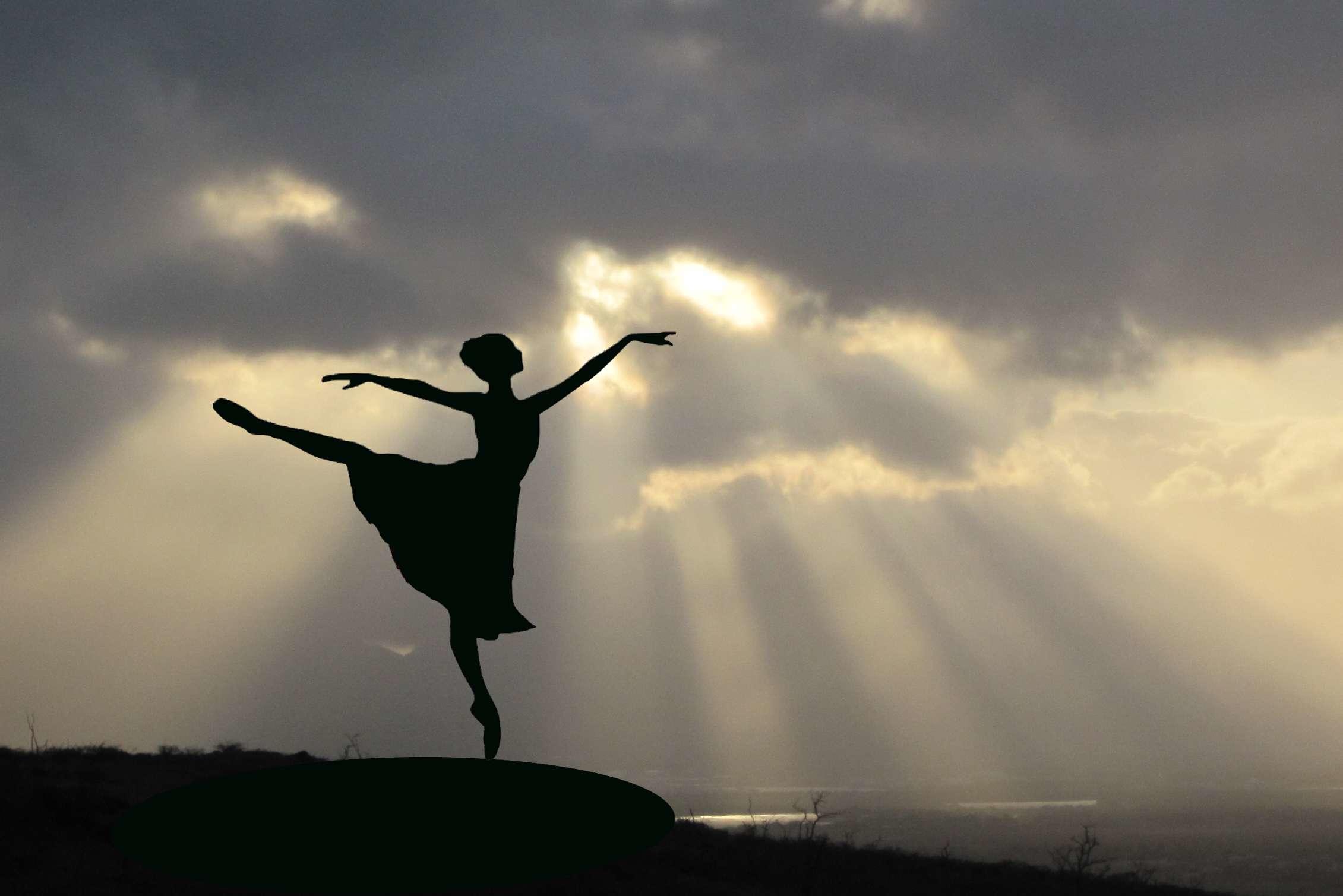 Peut-on devenir professeur de danses latines dans une association ?