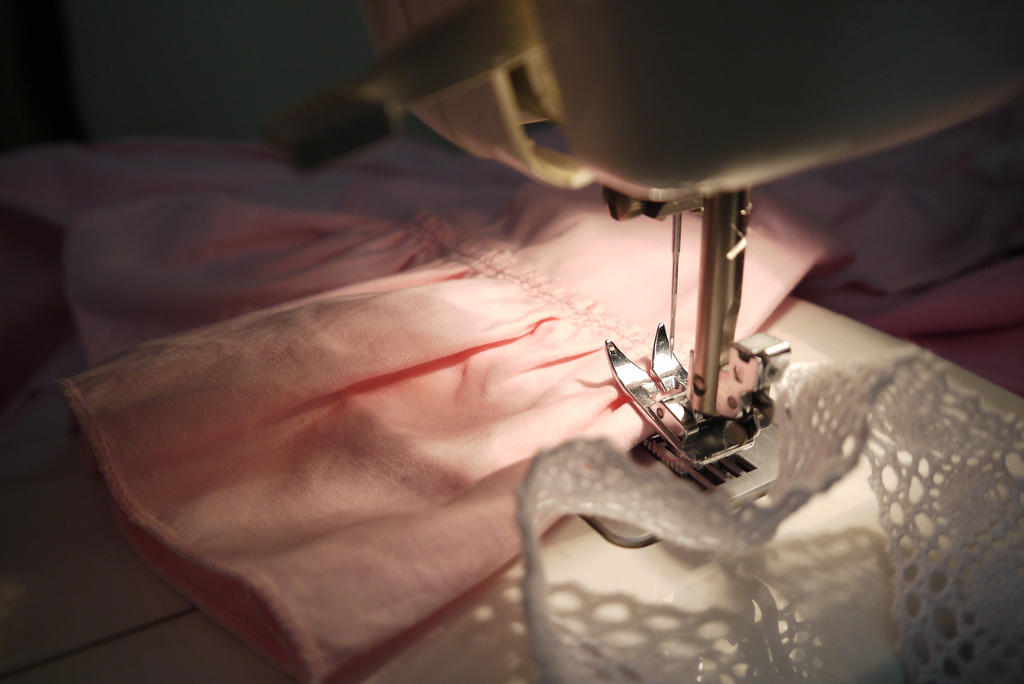 Je souhaite me lancer dans la couture, quels cours dois-je prendre ?