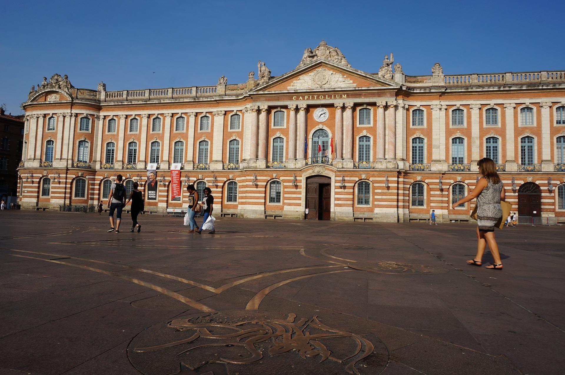 Devenir prof de français langue étrangère dans la ville rose : à l'université du Mirail.