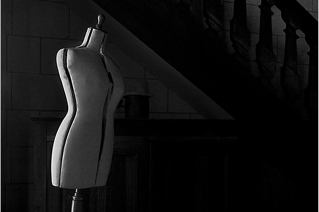 Pour être tout le temps à la mode et in, rien ne vaut d'apprendre la couture pour se tailler ses propres rubes et jupes.
