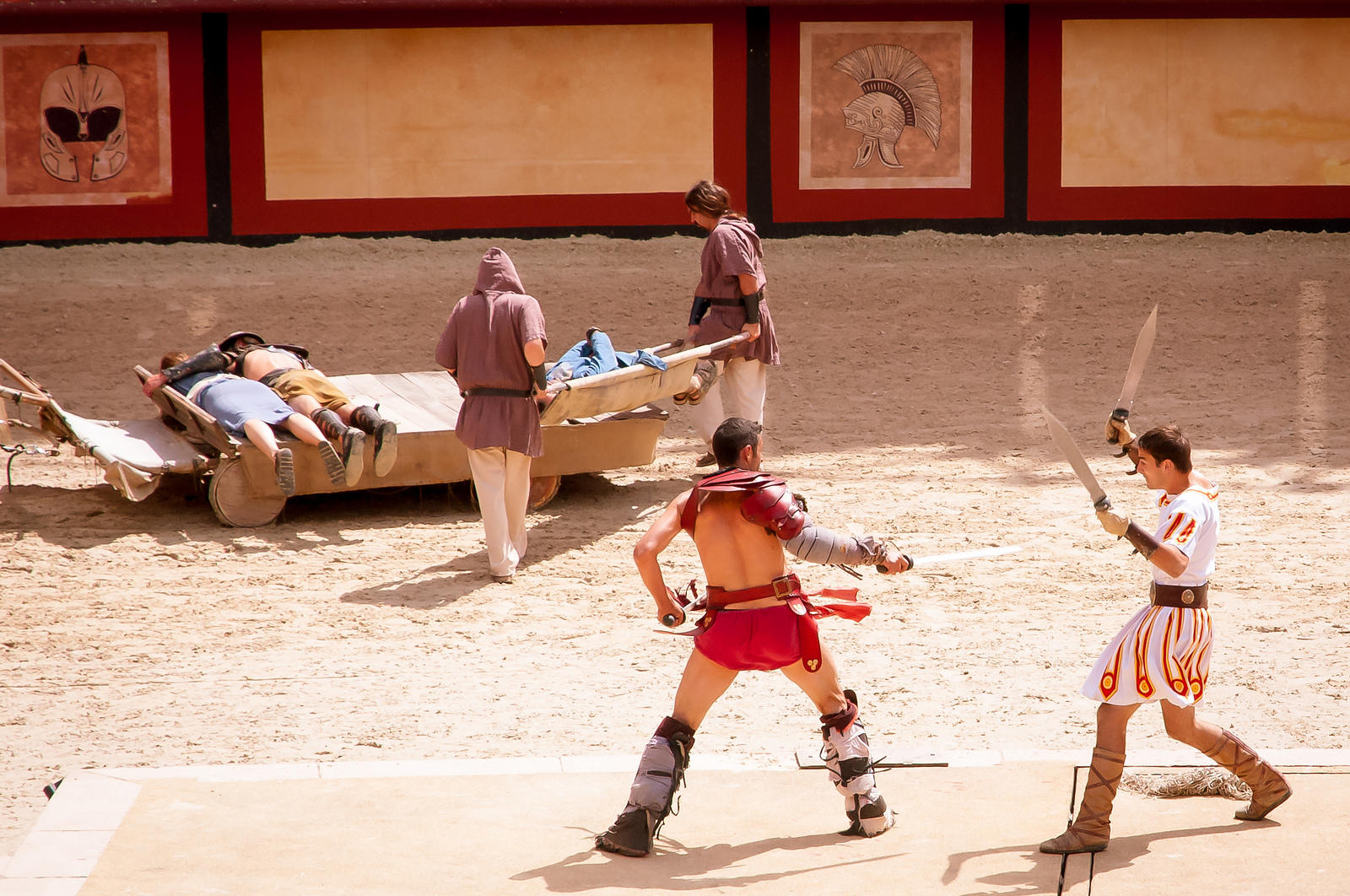Jouer en apprenant la vie des gladiateurs durant la Rome antique.