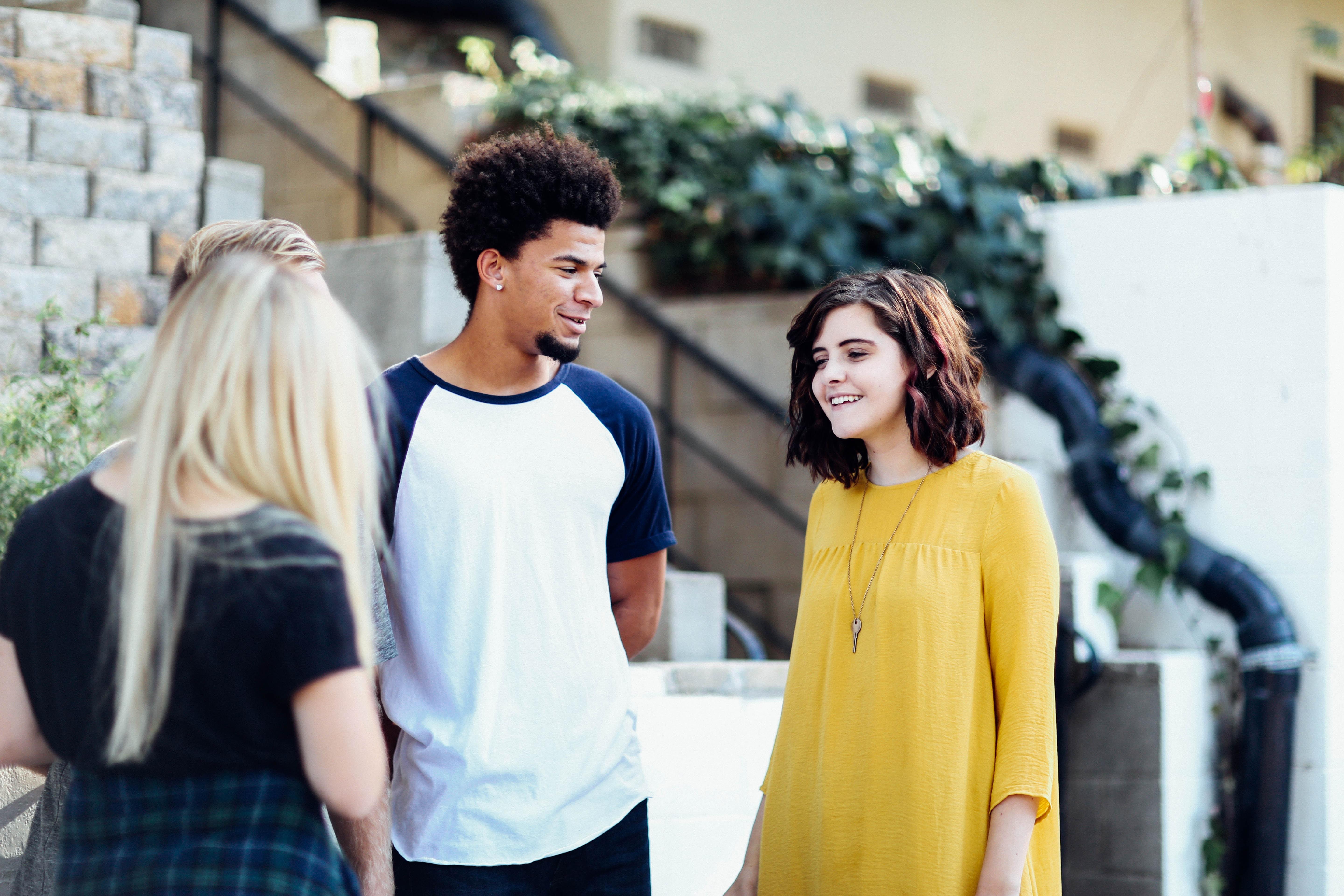 Venir à l'université en France, sera l'occasion de vous faire de nouveaux amis et de mieux comprendre les français.