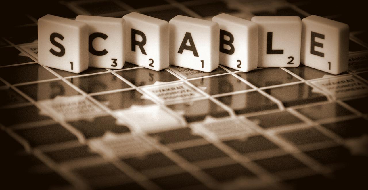 Apprendre le français peut se faire de manière ludique, notamment grâce au jeu.