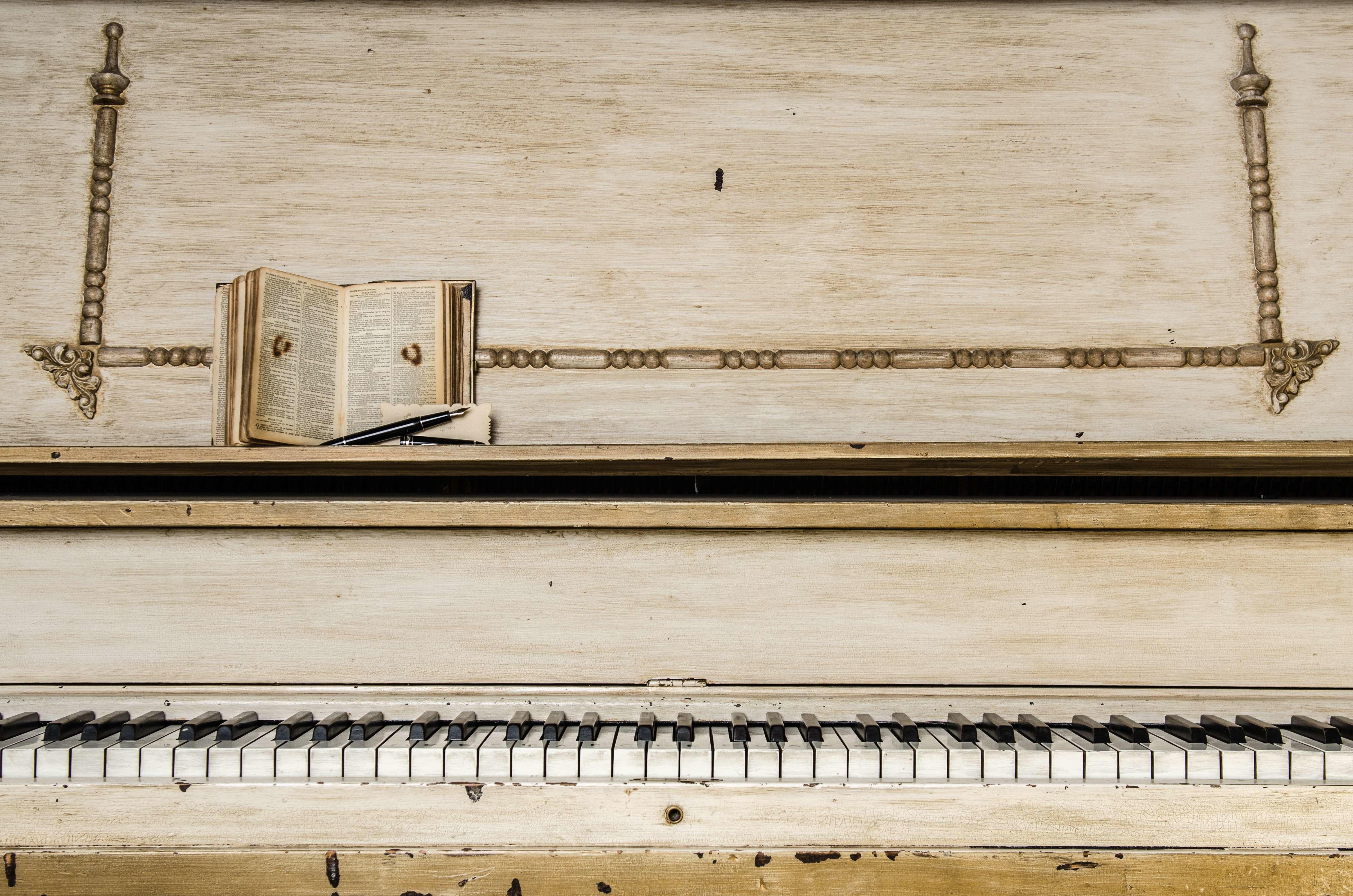 Comment choisir son premier piano débutant ?