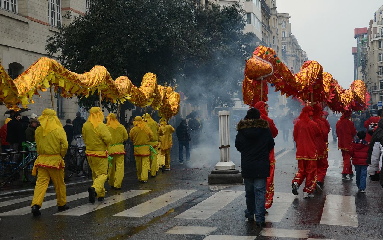 A Paris, Londres, Berlin ou New-York, le traditionnel défilé de la nouvelle année vaut le détour !