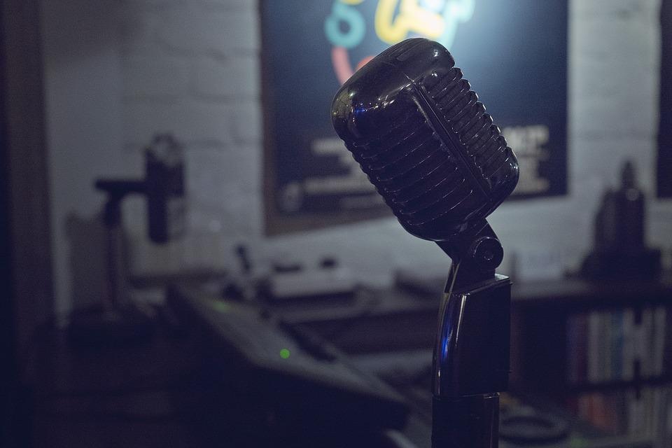 Comment choisir son premier professeur de chant ?