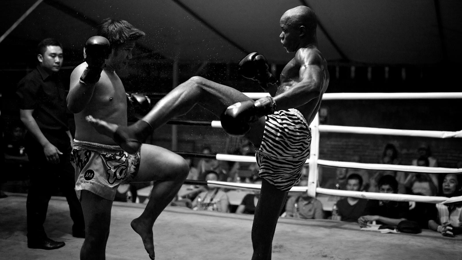 La boxe pieds-poings, un sport de combat complet !