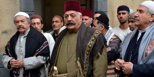 la série bab al hara