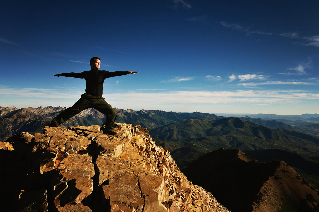 Comment devenir progressivement professeur de yoga ?