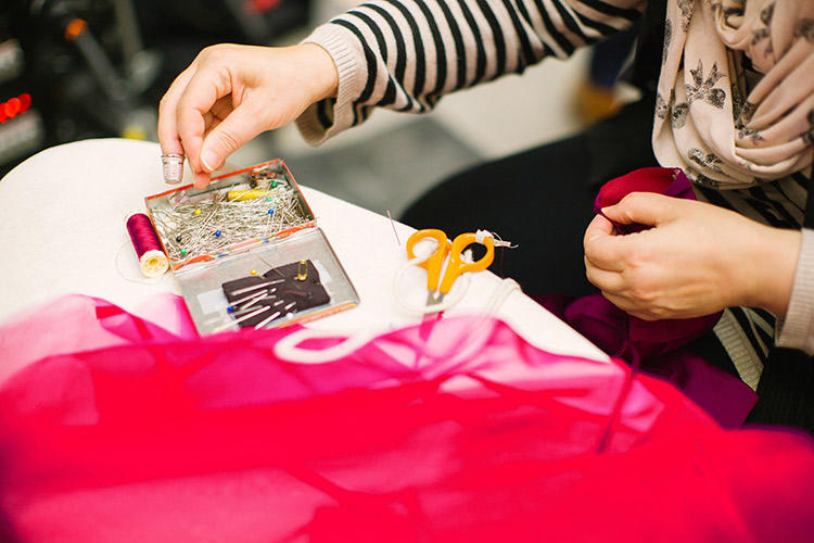 À quel tarif apprendre la couture ?