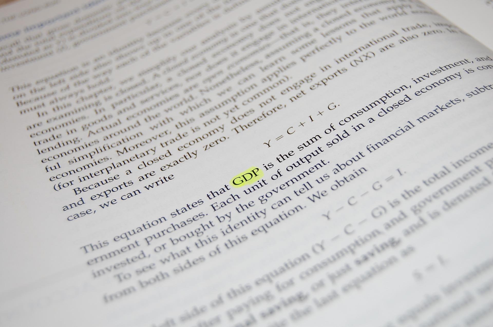 La langue française en première : lire beaucoup pour préparer le bac !